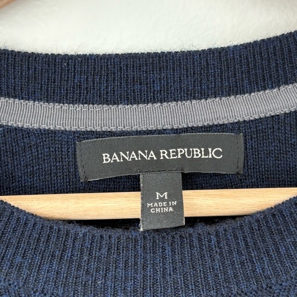 Navy Blue Banana Republic Merino Extra Finer Wool Crewneck Sweater - Picture 3 of 5